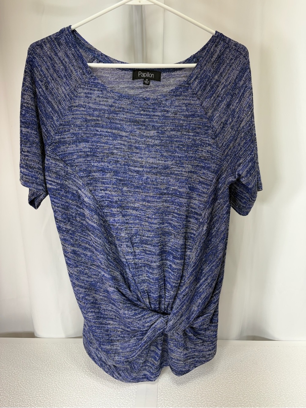 Papillon Blanc Heathered Blue Twist-Front Short Sleeve Top 4117